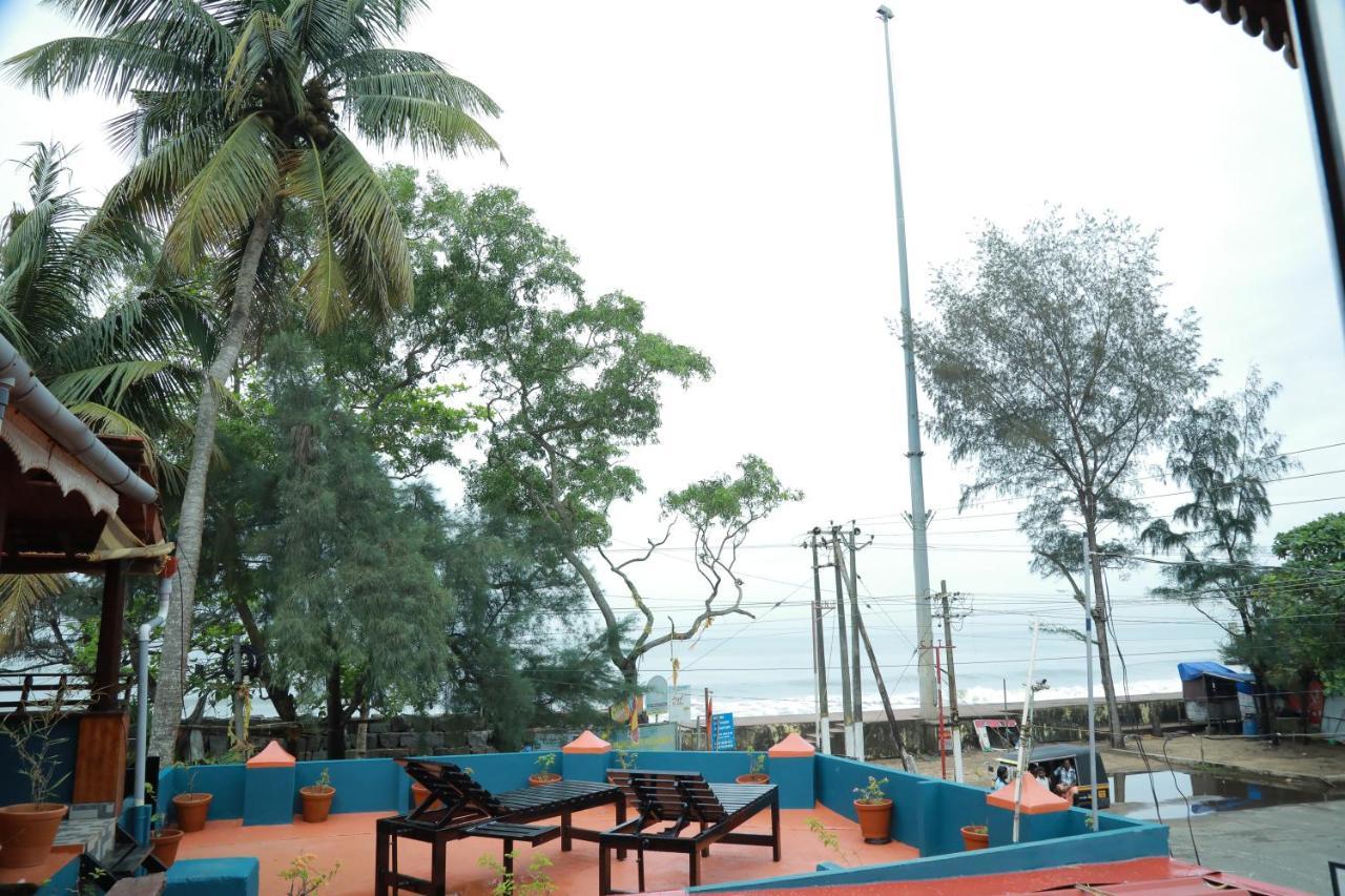 Sajeev Home Stay Cherai Beach Esterno foto