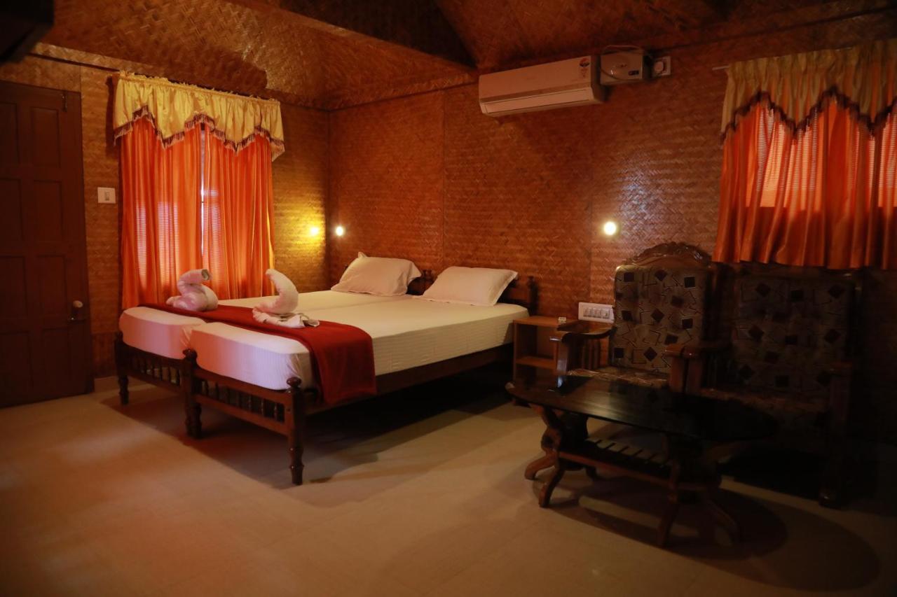 Sajeev Home Stay Cherai Beach Esterno foto