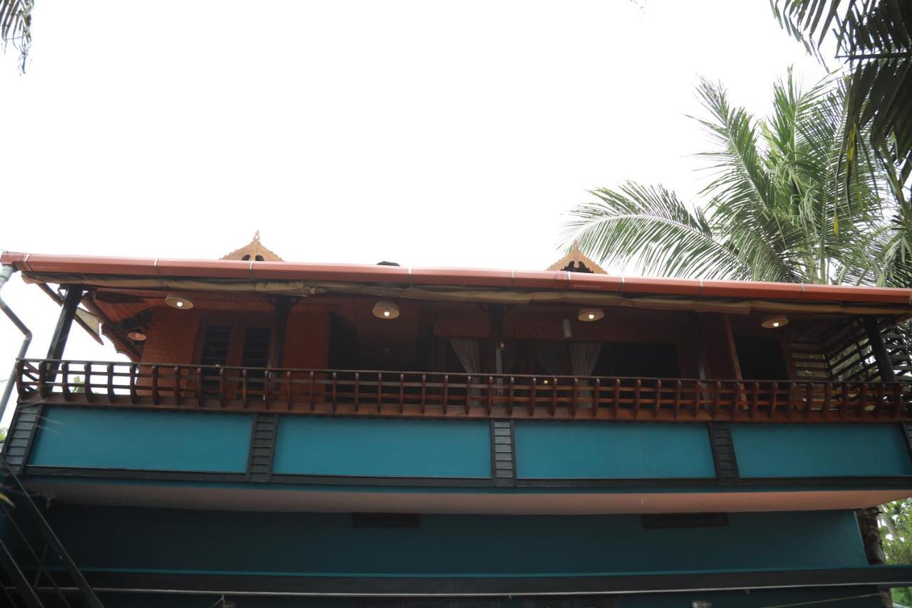 Sajeev Home Stay Cherai Beach Esterno foto