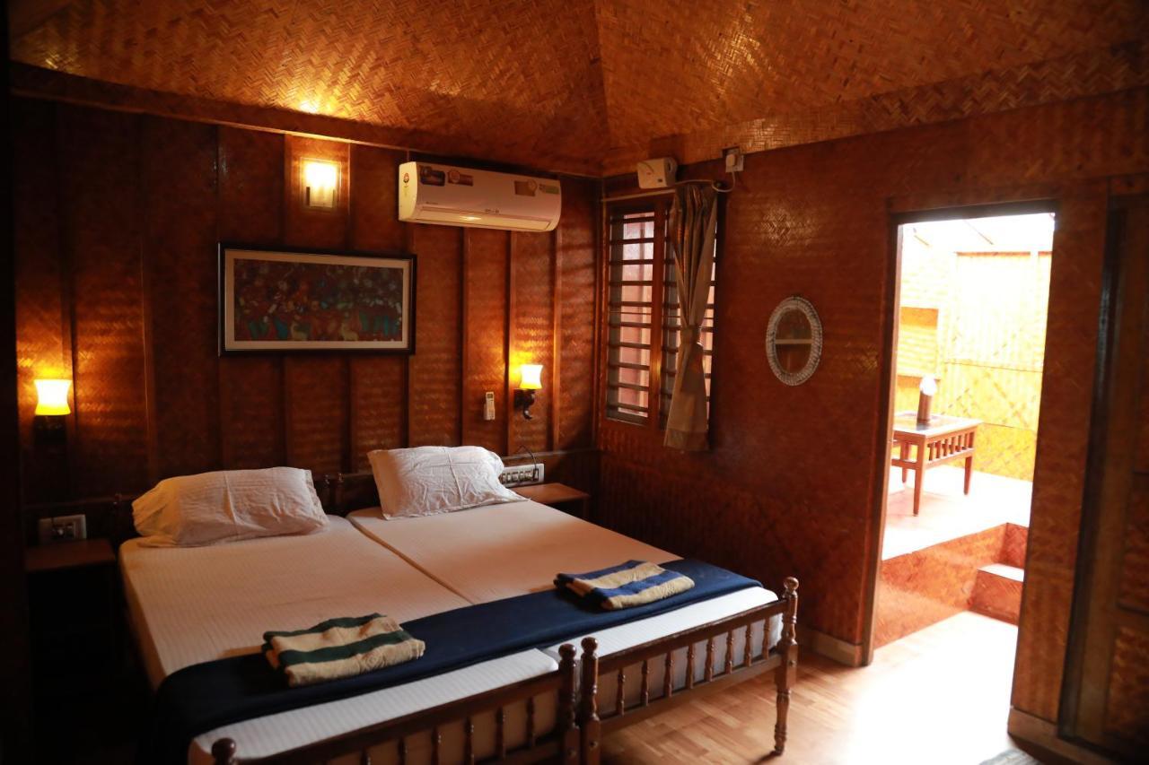 Sajeev Home Stay Cherai Beach Esterno foto